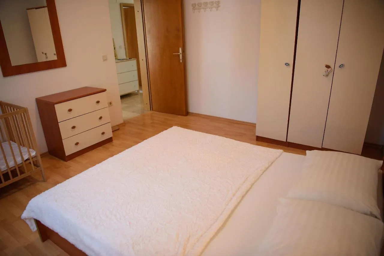 Holiday home Villa Claudia Lemon Appartment Premantura Croatia